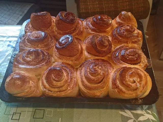 Булочки с корицей  на закваске