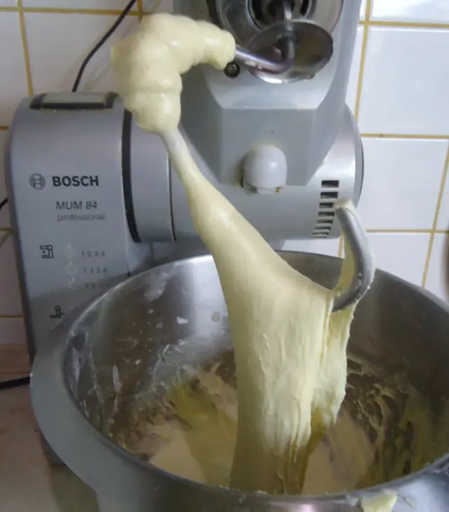 Булочки с корицей  на закваске