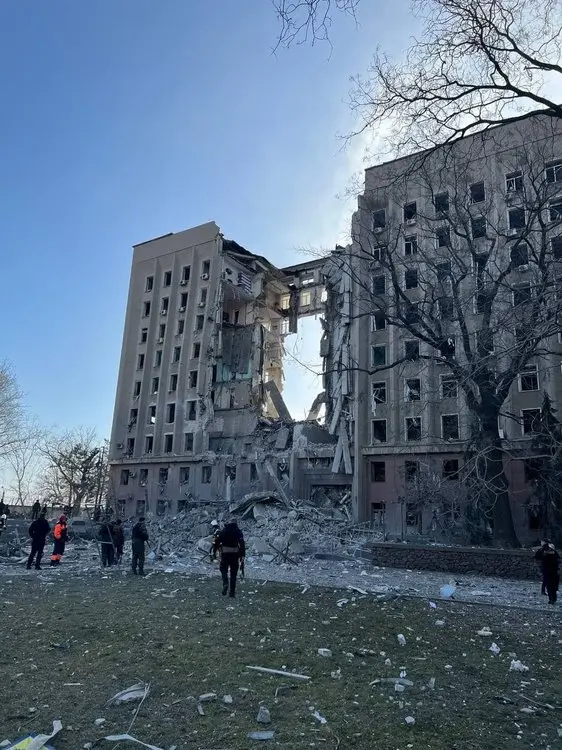росія напала на Украіну. Війна. россия напала на Украину. Война. путин будь ты проклят!