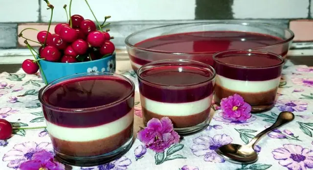 Желе Пташине молоко