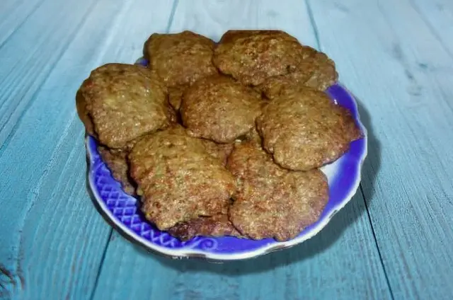 Печеночные котлетки с картофелем