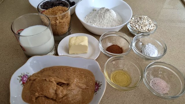 Арахисовое пирожное с шоколадом