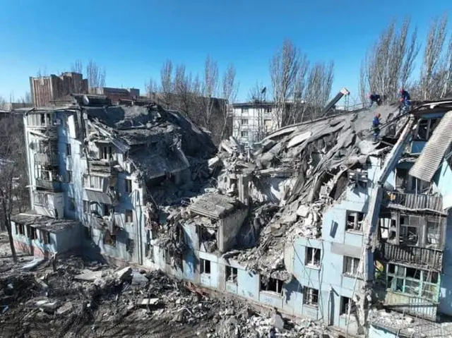 росія напала на Украіну. Війна. россия напала на Украину. Война. путин будь ты проклят!
