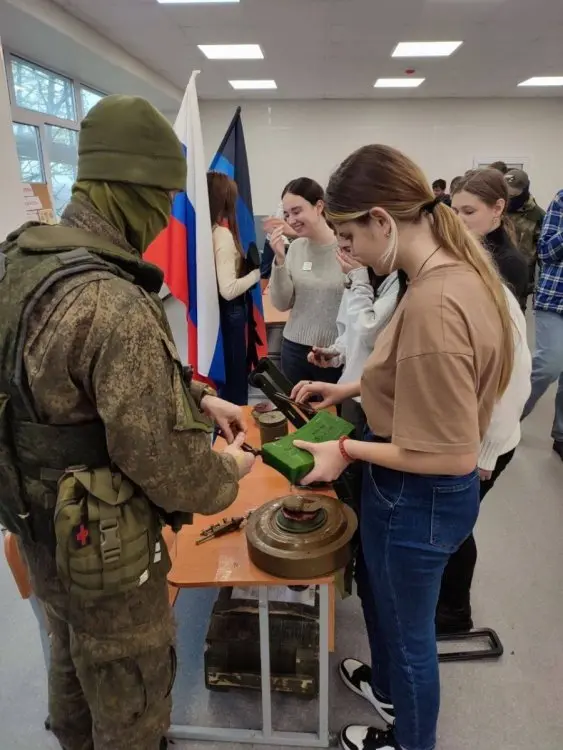 росія напала на Украіну. Війна. россия напала на Украину. Война. путин будь ты проклят!