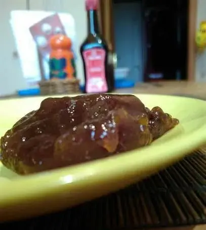 Сливовий мармелад з яблуками та корицею