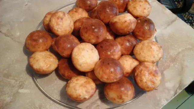 Кухонні посиденьки (балачки)