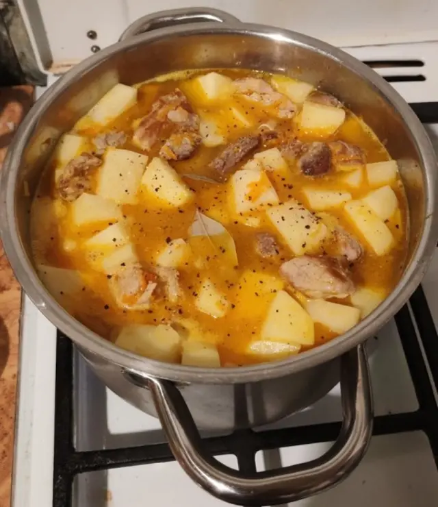 Кухонні посиденьки (балачки)
