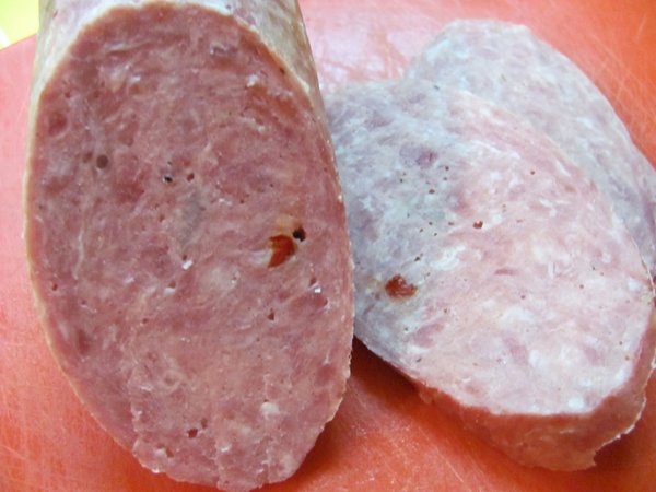 Колбаса свино-говяжья 50 на 50