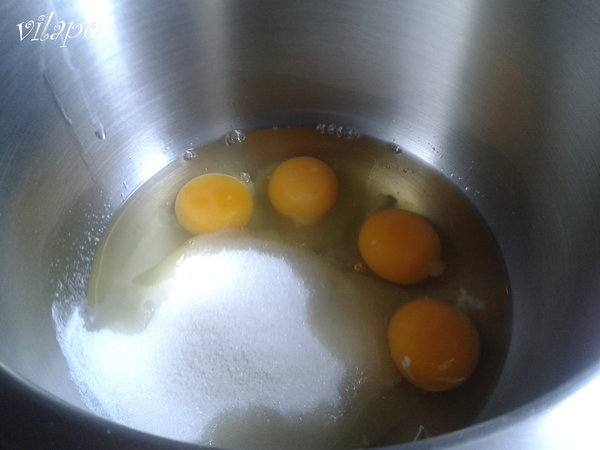 яйца с ахаром
